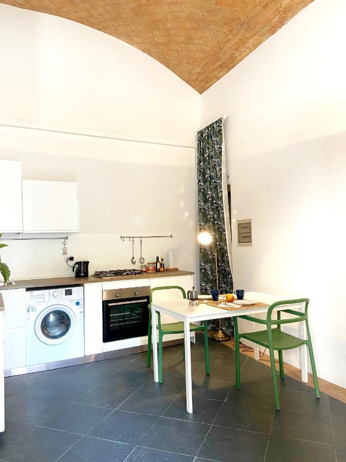 The Jungle Apartment Parma Exterior foto